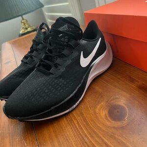 Nike Pegasus Air Zoom Womens